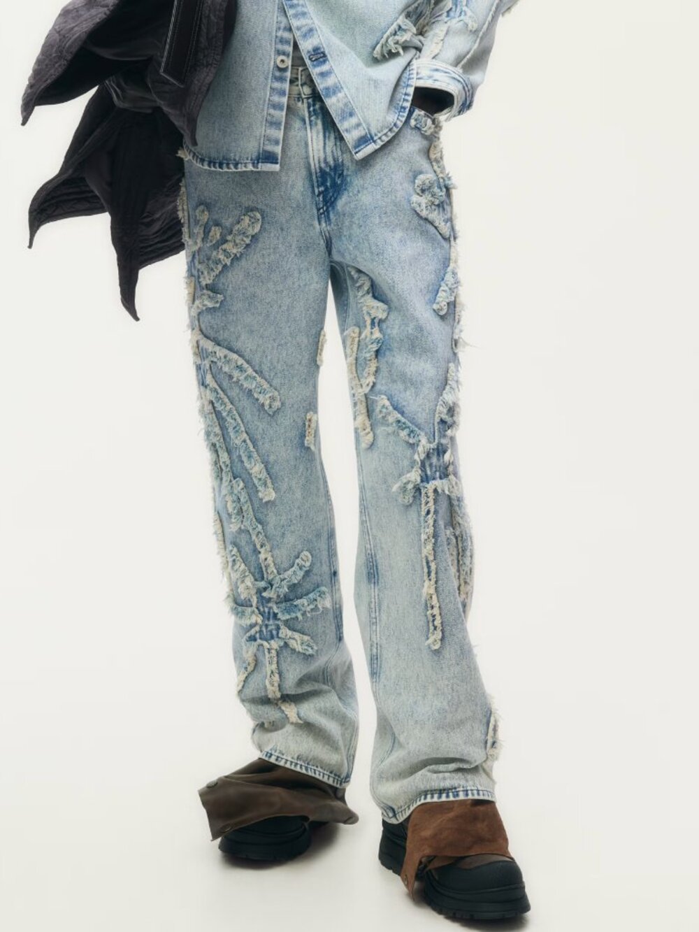 GLENN MARTENS H&M Distressed-Look Jeans